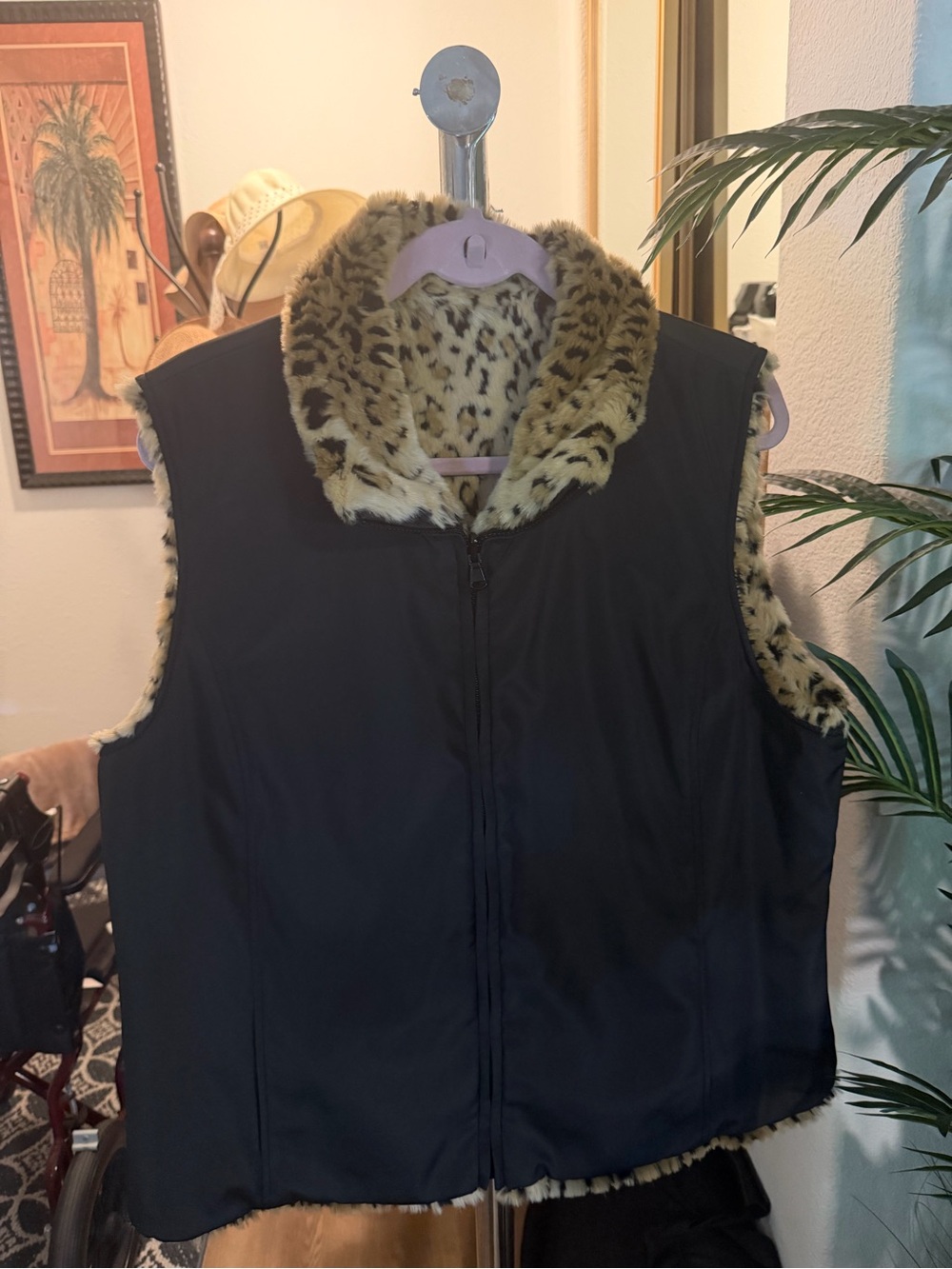 Reversible Faux Fur Collar Black Vest